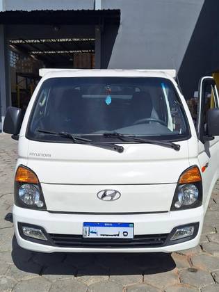 HYUNDAI HR 2.5 LONGO SEM CAÇAMBA 4X2 16V 130CV TURBO INTERCOOLER DIESEL 2P MANUAL HYUNDAI HR 2.5 LONGO SEM CAÇAMBA 4X2 16V 130CV TURBO INTERCOOLER DIESEL 2P MANUAL